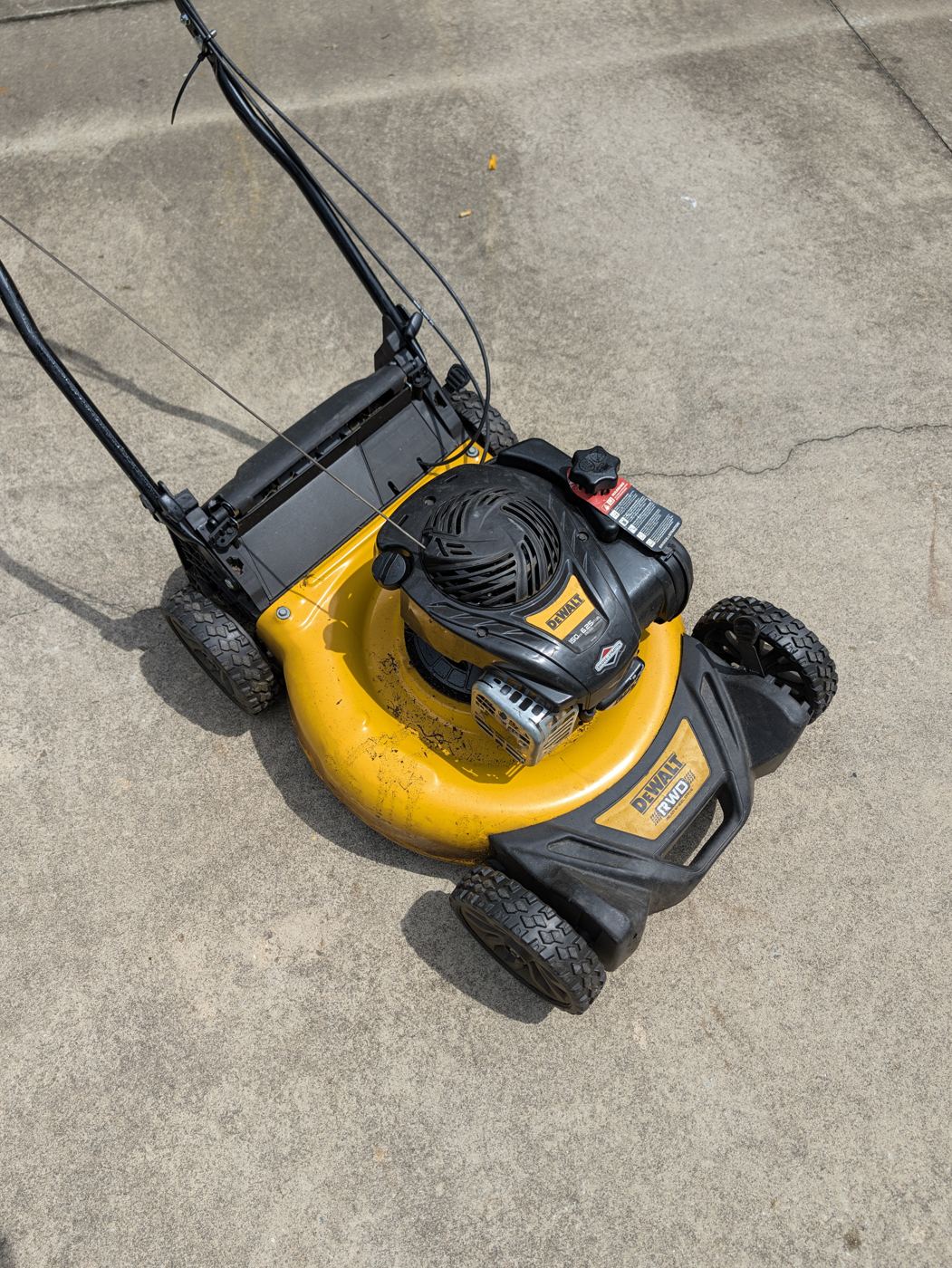 DeWalt gas mower, engine and deck