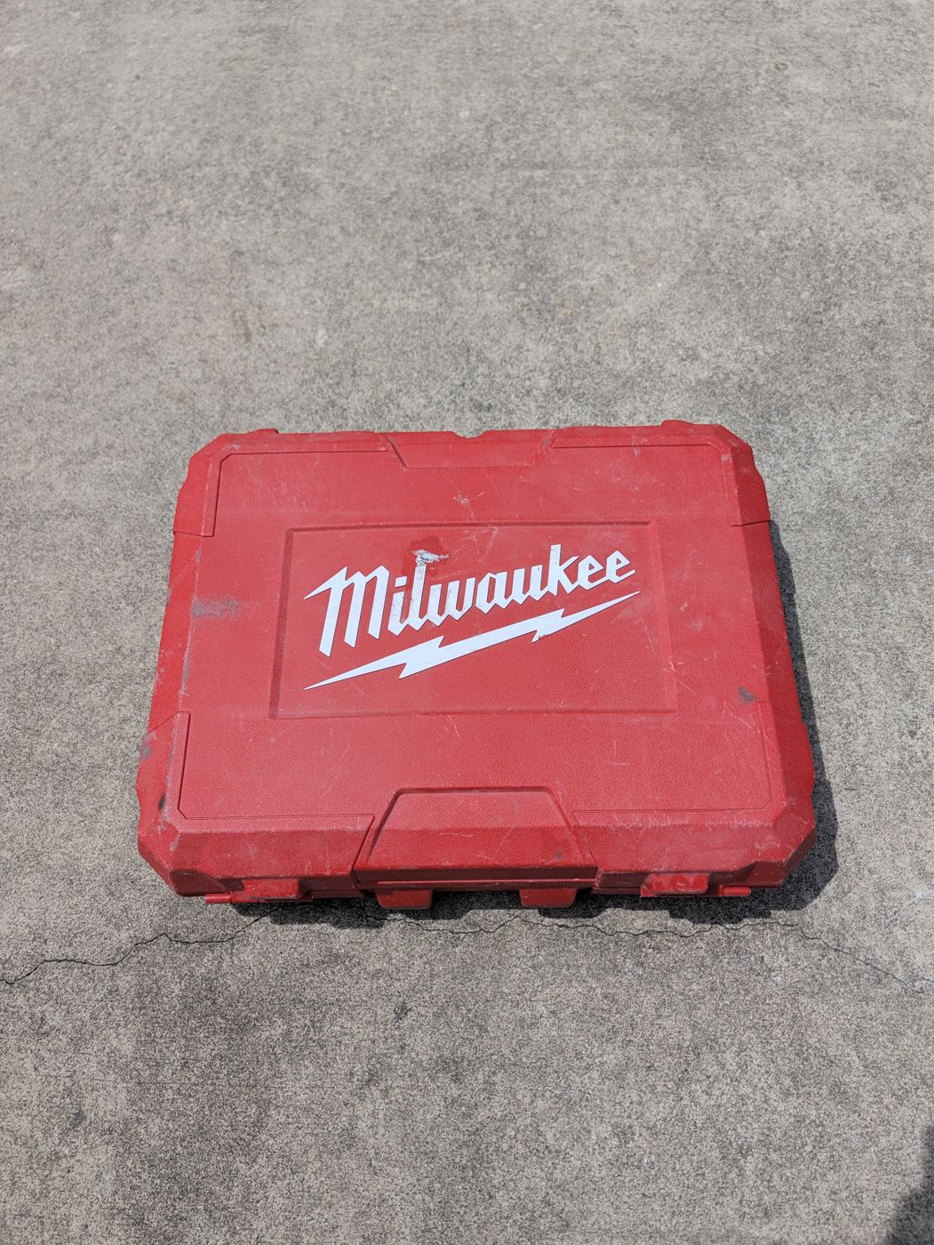 Milwaukee SDS-Max rotary hammer in case - photo 2